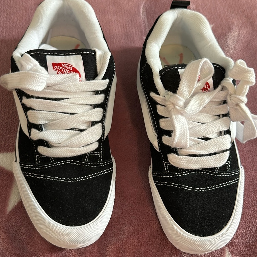 New Van Khu Skool Sneakers
